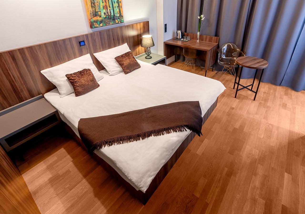 Hotel Atelier 3*